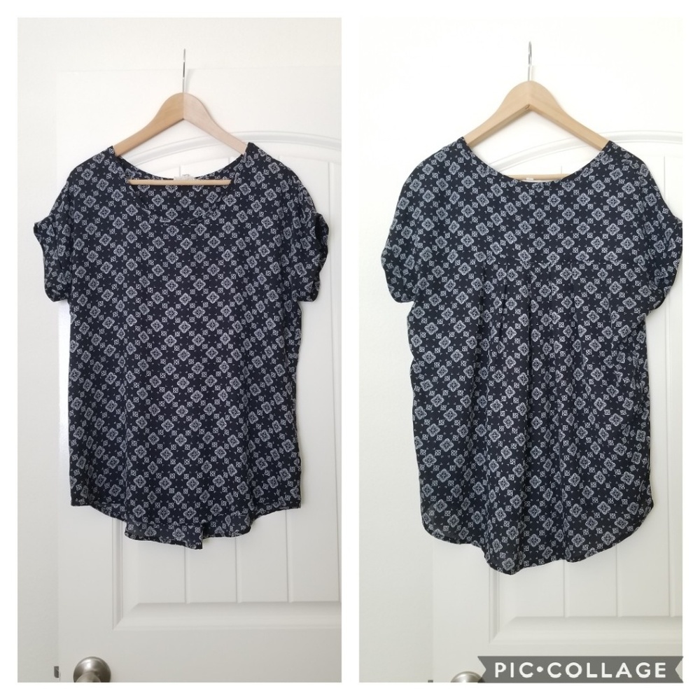 Short sleeve blouse